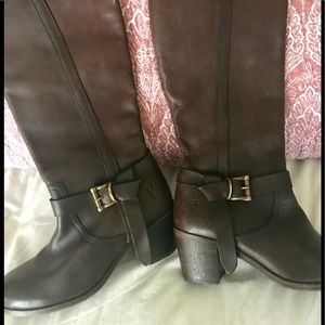 Excellent condition Frye Western Boots